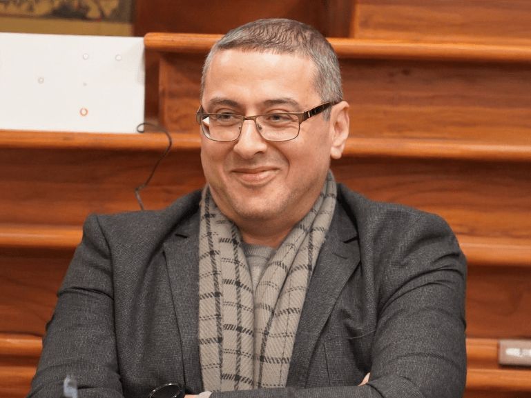 الروائي المصري محمد سمير ندا