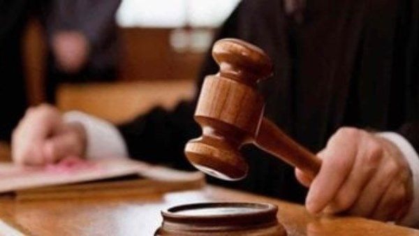 السجن 10 سنوات لمدرب الكيك بوكس لاتهامه بالتحرش وهتك عرض قاصرات