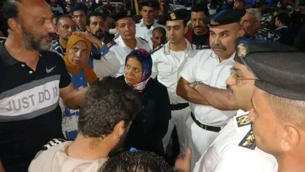 محافظ بورسعيد يرفع شعار لن نترك شبرًا للمخالفين وحملات مكبرة محافظ بورسعيد يرفع شعار لن نترك شبرًا للمخالفين وحملات مكبرة