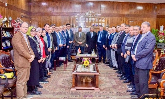 مستشفيات جامعة طنطا تحصل على وسام نجمة المستشفيات من الطبقة الأولى مستشفيات جامعة طنطا تحصل على وسام نجمة المستشفيات من الطبقة الأولى