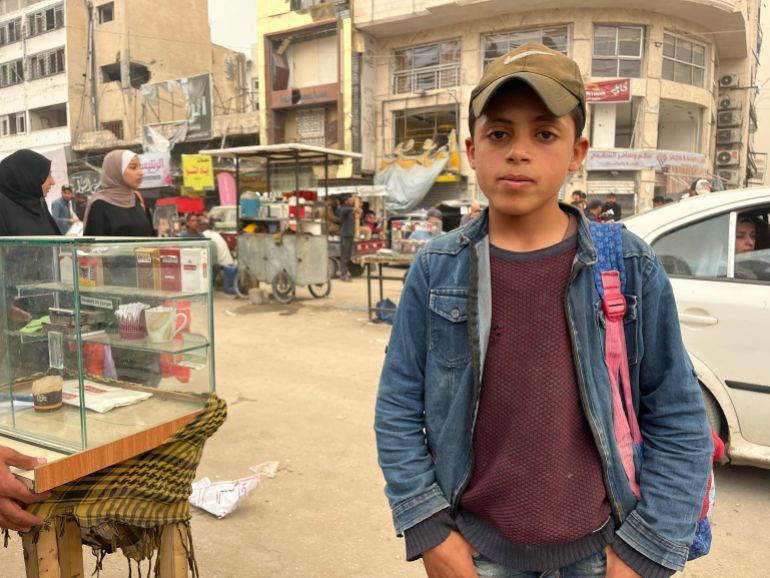 الطفل ماهر زقوت: أيام المدرسة كانت حلوة.. لكن الآن الوضع مرعب، نخاف من الموت والقصف