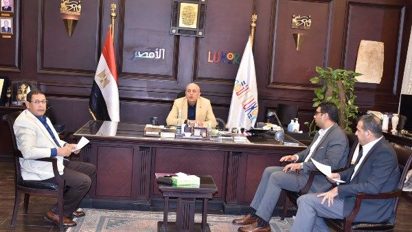 محافظ الأقصر يعزز إجراءات التقنين ويسرّع وتيرة التصالح لمواكبة التحديات | صور محافظ الأقصر يعزز إجراءات التقنين ويسرّع وتيرة التصالح لمواكبة التحديات | صور