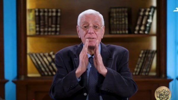 «الرجولة صفة».. حسام موافي يروي موقف مع طالب يرتدي سلسلة وبنطلون مقطوع «الرجولة صفة».. حسام موافي يروي موقف مع طالب يرتدي سلسلة وبنطلون مقطوع