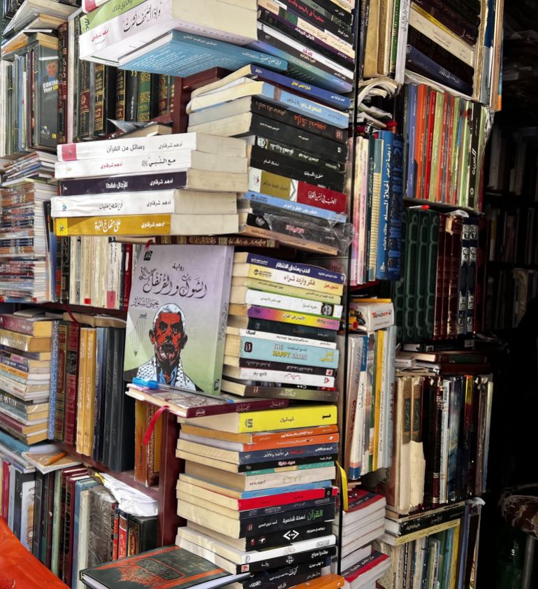 ملامح من حركة سوق الكتاب في دمشق ... تجمّعات أدبية ووفرة العناوين