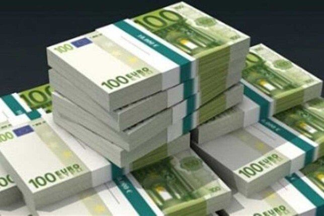 سعر اليورو مقابل الجنيه المصري اليوم الأحد 4 مايو 2025 سعر اليورو مقابل الجنيه المصري اليوم الأحد 4 مايو 2025