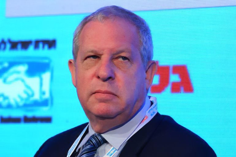 الجنرال الإسرائيلي غيورا آيلاند مهندس خطة الجنرالات لتهجير سكان <a class=