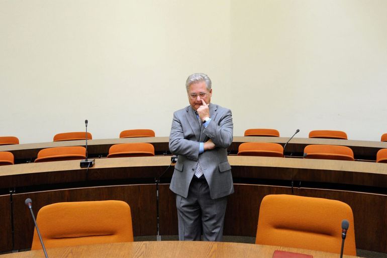 Former Siemens director Reinhard S. waits for his verdict at courtroom in Munich, southern Germany, on July 28, 2008. The court convicted him of corruption and gave him a two-year suspended sentence in its first ruling involving an executive at the scandal-hit industrial giant. AFP PHOTO DDP/JOERG KOCH GERMANY OUT (Photo credit should read JOERG KOCH/DDP/AFP via Getty Images)