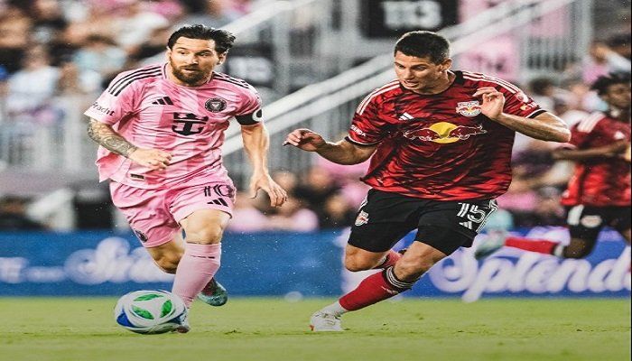 ميسي يقود إنتر ميامي للفوز على نيويورك ريد بولز 4/1 ميسي يقود إنتر ميامي للفوز على نيويورك ريد بولز 4/1