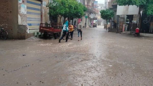أمطار في المنوفية ورفع حالة الطوارئ لسحب المياه أمطار في المنوفية ورفع حالة الطوارئ لسحب المياه