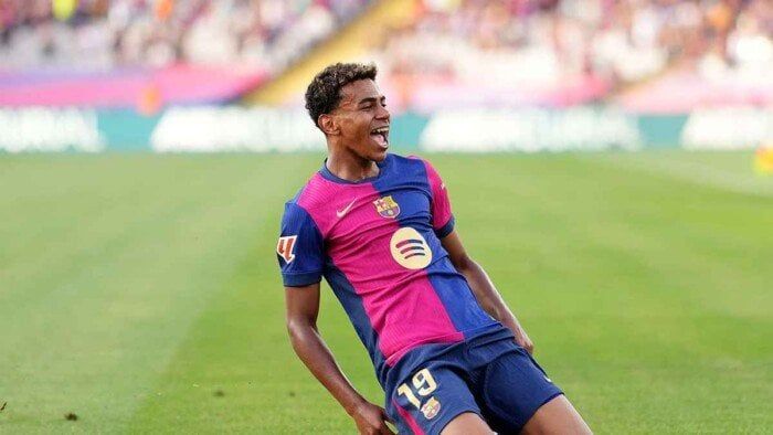 برشلونة يستعد لتأمين لامين يامال بعقد لمدة 5 سنوات برشلونة يستعد لتأمين لامين يامال بعقد لمدة 5 سنوات