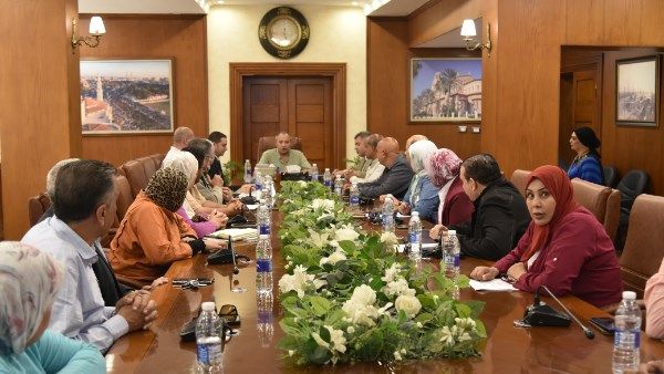 البدء في أعمال ترفيق كورنيش بورسعيد .. صور البدء في أعمال ترفيق كورنيش بورسعيد .. صور