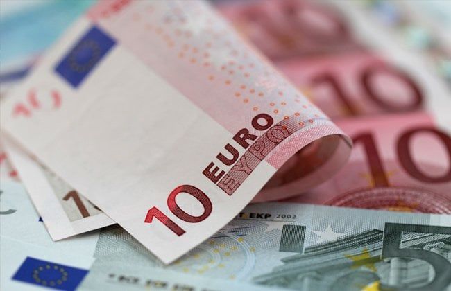 سعر اليورو مقابل الجنيه المصري السبت 12 أبريل 2025