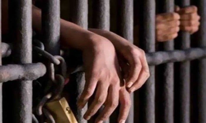 كيان وهمي وفرص عمل مزيفة.. حبس «مستريح» جديد في الدقي كيان وهمي وفرص عمل مزيفة.. حبس «مستريح» جديد في الدقي