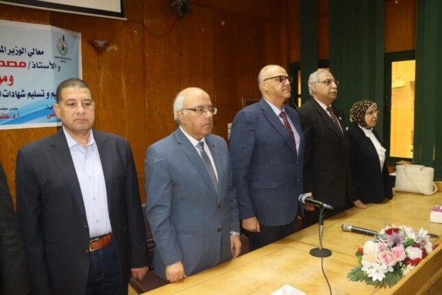 القليوبية تحتفي بـ 100 مدرسة حصلت على الاعتماد من «ضمان الجودة» القليوبية تحتفي بـ 100 مدرسة حصلت على الاعتماد من «ضمان الجودة»