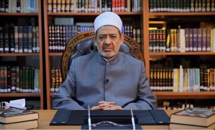 شيخ الأزهر يدعو الهند وباكستان لضبط النفس والعودة إلى طاولة المفاوضات شيخ الأزهر يدعو الهند وباكستان لضبط النفس والعودة إلى طاولة المفاوضات