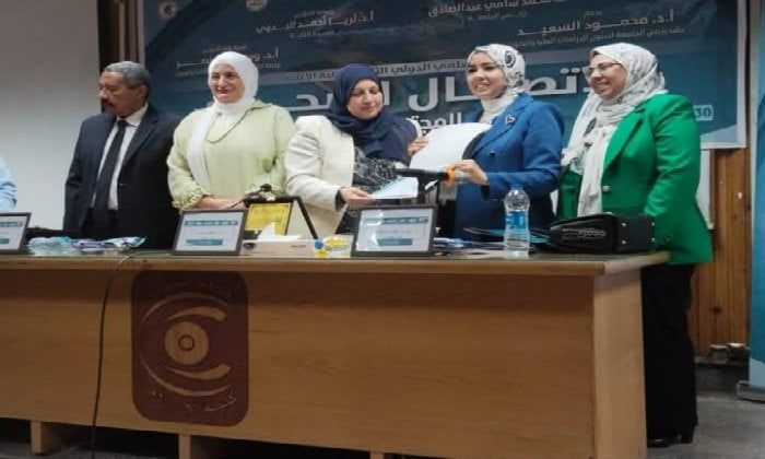 إعلام جنوب الوادي تشارك في مؤتمر الاتصال الصحي وتمكين المجتمعات المعاصرة بجامعة القاهرة إعلام جنوب الوادي تشارك في مؤتمر الاتصال الصحي وتمكين المجتمعات المعاصرة بجامعة القاهرة