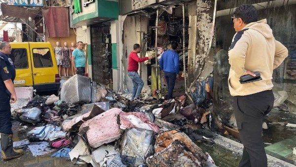 السيطرة على حريق بمحل تجاري بشارع الجيش في بورسعيد دون إصابات السيطرة على حريق بمحل تجاري بشارع الجيش في بورسعيد دون إصابات