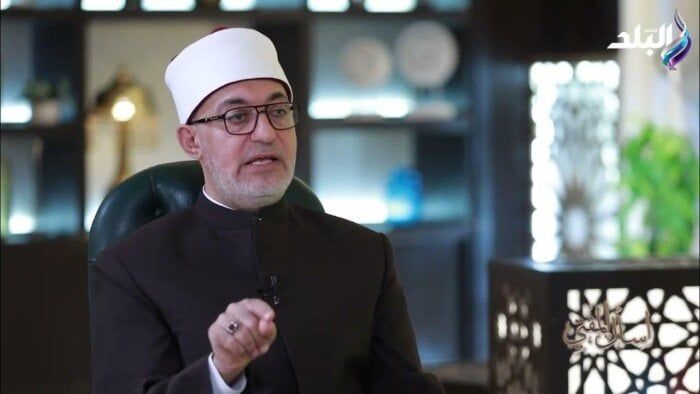 معربًا عن تطلعه لتعزيز قيم السلام.. المفتي يهنئ ليو الرابع عشر بابا الفاتيكان معربًا عن تطلعه لتعزيز قيم السلام.. المفتي يهنئ ليو الرابع عشر بابا الفاتيكان