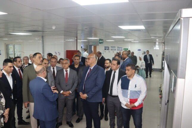 بطاقة استيعابية هائلة وخدمات مجانية.. وفد برلماني يشيد بمستشفى الناس بالقليوبية صرحًا علاجيًا عالميًا بطاقة استيعابية هائلة وخدمات مجانية.. وفد برلماني يشيد بمستشفى الناس بالقليوبية صرحًا علاجيًا عالميًا