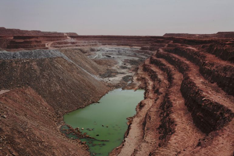 The Tamgak open air uranium mine is seen at Areva's Somair uranium mining facility in Arlit, Niger, September 25, 2013. REUTERS/Joe Penney/File Photo