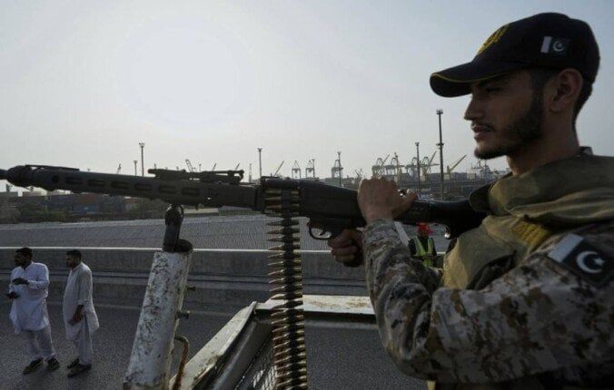 عاجل.. الجيش الباكستاني يعلن بدء عملية عسكرية ضد الهند عاجل.. الجيش الباكستاني يعلن بدء عملية عسكرية ضد الهند