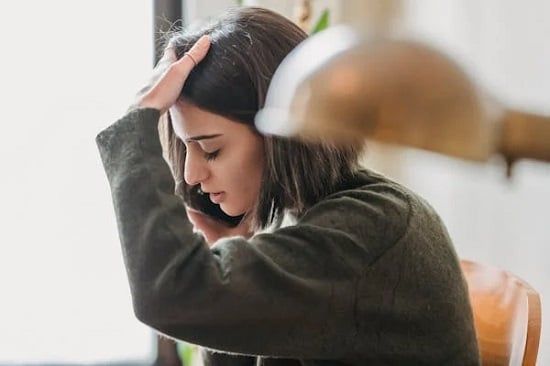 اشخاص ترفض التحدث في الهاتف اشخاص ترفض التحدث في الهاتف