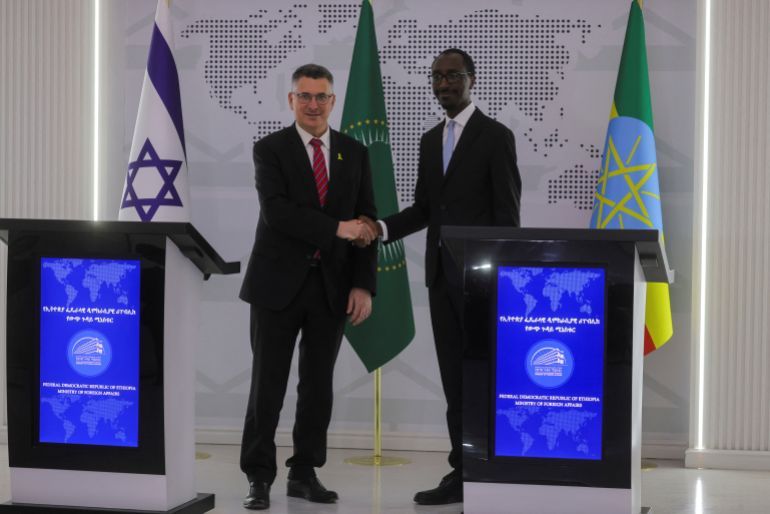 Gideon Sa'ar, Israel’s Foreign Minister and his Ethiopian counterpart, Gedion Timothewos shake hands during their joint news conference in Addis Ababa, Ethiopia, May 5, 2025. Reuters/Tiksa Negeri
