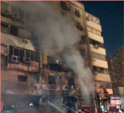 المطعم الشهير