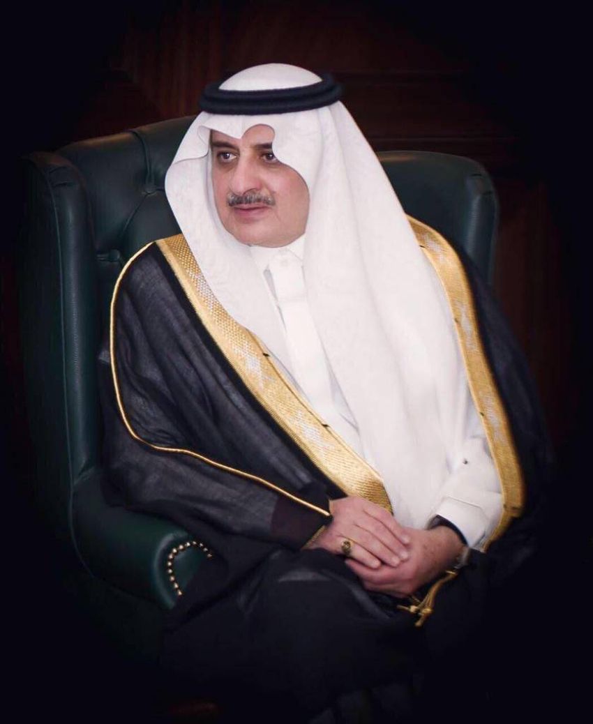 أمير تبوك يرعى حفل تخريج الدفعة التاسعة عشرة لطلاب وطالبات جامعة تبوك الأربعاء المقبل أمير تبوك يرعى حفل تخريج الدفعة التاسعة عشرة لطلاب وطالبات جامعة تبوك الأربعاء المقبل