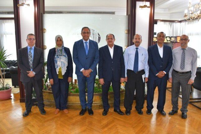 قنا توقع بروتوكول تعاون مع هيئة المساحة لتنفيذ مخطط حضري قنا توقع بروتوكول تعاون مع هيئة المساحة لتنفيذ مخطط حضري