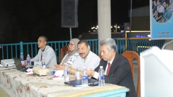 دور المؤسسات في تنمية الوعي السياسي لدى الشباب.. ندوة بمجمع إعلام قنا دور المؤسسات في تنمية الوعي السياسي لدى الشباب.. ندوة بمجمع إعلام قنا