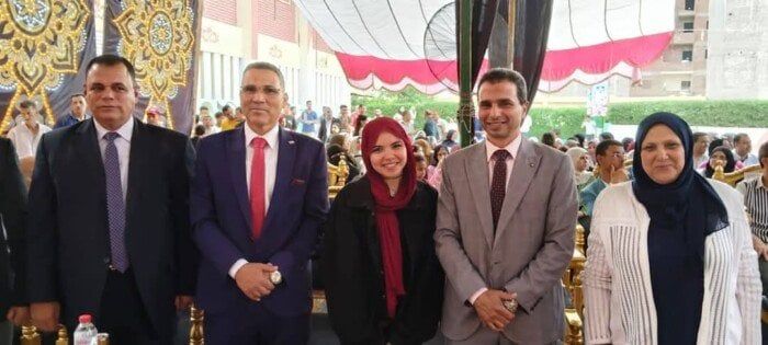 يوم في حب الوطن.. ختام الأنشطة الطلابية بمدرسة بندر فوه في كفر الشيخ يوم في حب الوطن.. ختام الأنشطة الطلابية بمدرسة بندر فوه في كفر الشيخ