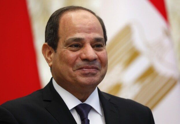 الرئيس السيسي يبحث سبل تعزيز التعاون مع البنك الإفريقي للتنمية الرئيس السيسي يبحث سبل تعزيز التعاون مع البنك الإفريقي للتنمية