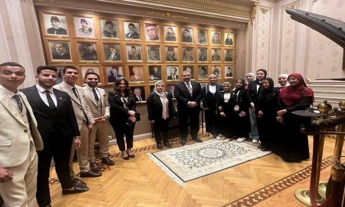 طلاب جامعة بنها في زيارة لمجلس النواب المصري طلاب جامعة بنها في زيارة لمجلس النواب المصري