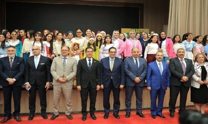 افتتاح فعاليات المهرجان الأول لتحالف جامعات إقليم القاهرة للفنون الشعبية بجامعة بنها افتتاح فعاليات المهرجان الأول لتحالف جامعات إقليم القاهرة للفنون الشعبية بجامعة بنها