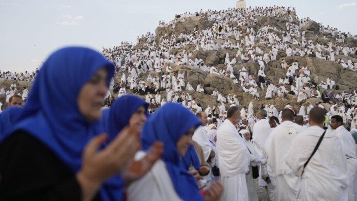 ما هي خطوات إصدار تصريح حج 2025 عبر تطبيق توكلنا؟