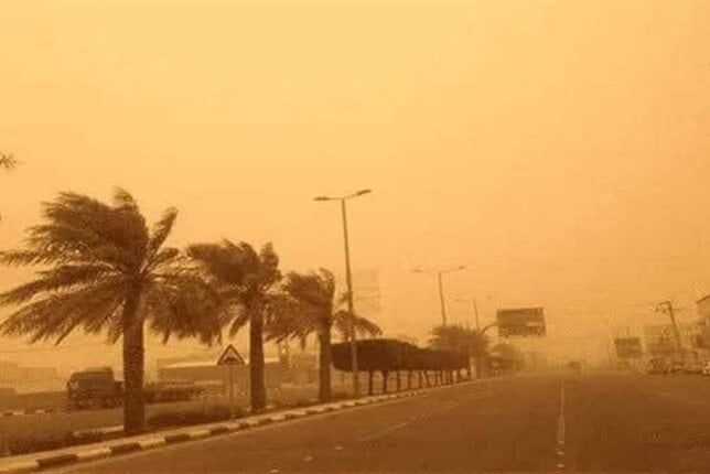 عاصفة ترابية تضرب القاهرة والجيزة.. الأرصاد تحذر من تقلبات الجو وتكشف السبب عاصفة ترابية تضرب القاهرة والجيزة.. الأرصاد تحذر من تقلبات الجو وتكشف السبب