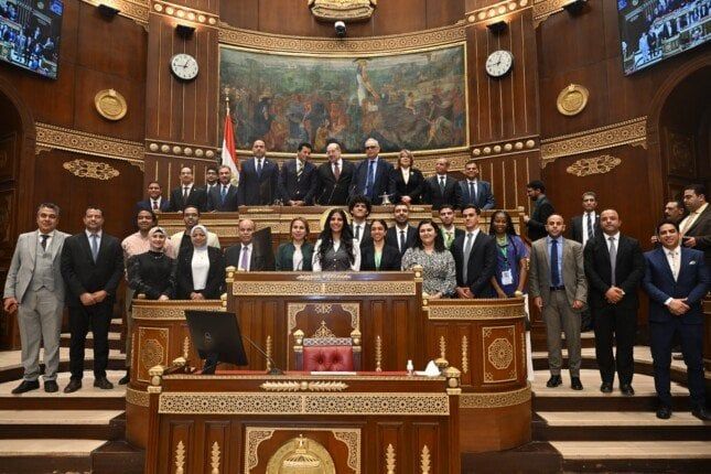 رئيس الشيوخ يستقبل الوفد المشارك في النسخة الخامسة من «منحة ناصر للقيادة الدولية» رئيس الشيوخ يستقبل الوفد المشارك في النسخة الخامسة من «منحة ناصر للقيادة الدولية»