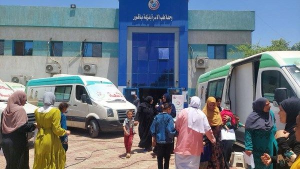محافظ أسيوط: الكشف على 1640 مواطنًا خلال قافلة طبية شاملة بنزلة باقور محافظ أسيوط: الكشف على 1640 مواطنًا خلال قافلة طبية شاملة بنزلة باقور