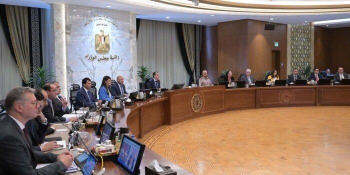 بدء اجتماع الحكومة الأسبوعي لمتابعة عدد من الملفات بدء اجتماع الحكومة الأسبوعي لمتابعة عدد من الملفات