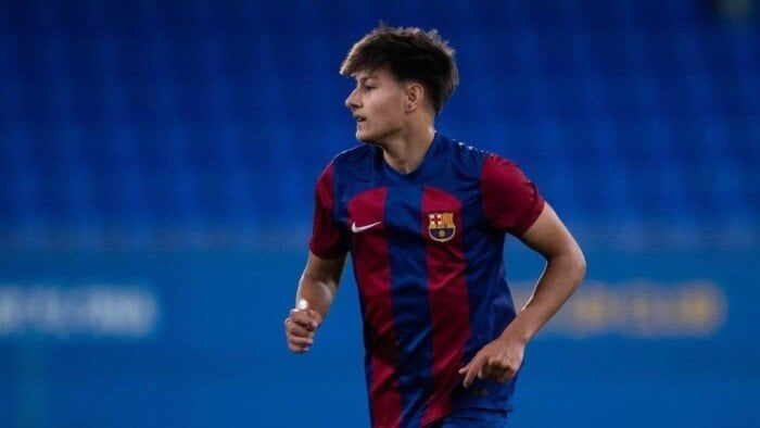 برشلونة يعلن تجديد عقد لاعبه الشاب بريان فاريناس حتى صيف 2028 برشلونة يعلن تجديد عقد لاعبه الشاب بريان فاريناس حتى صيف 2028