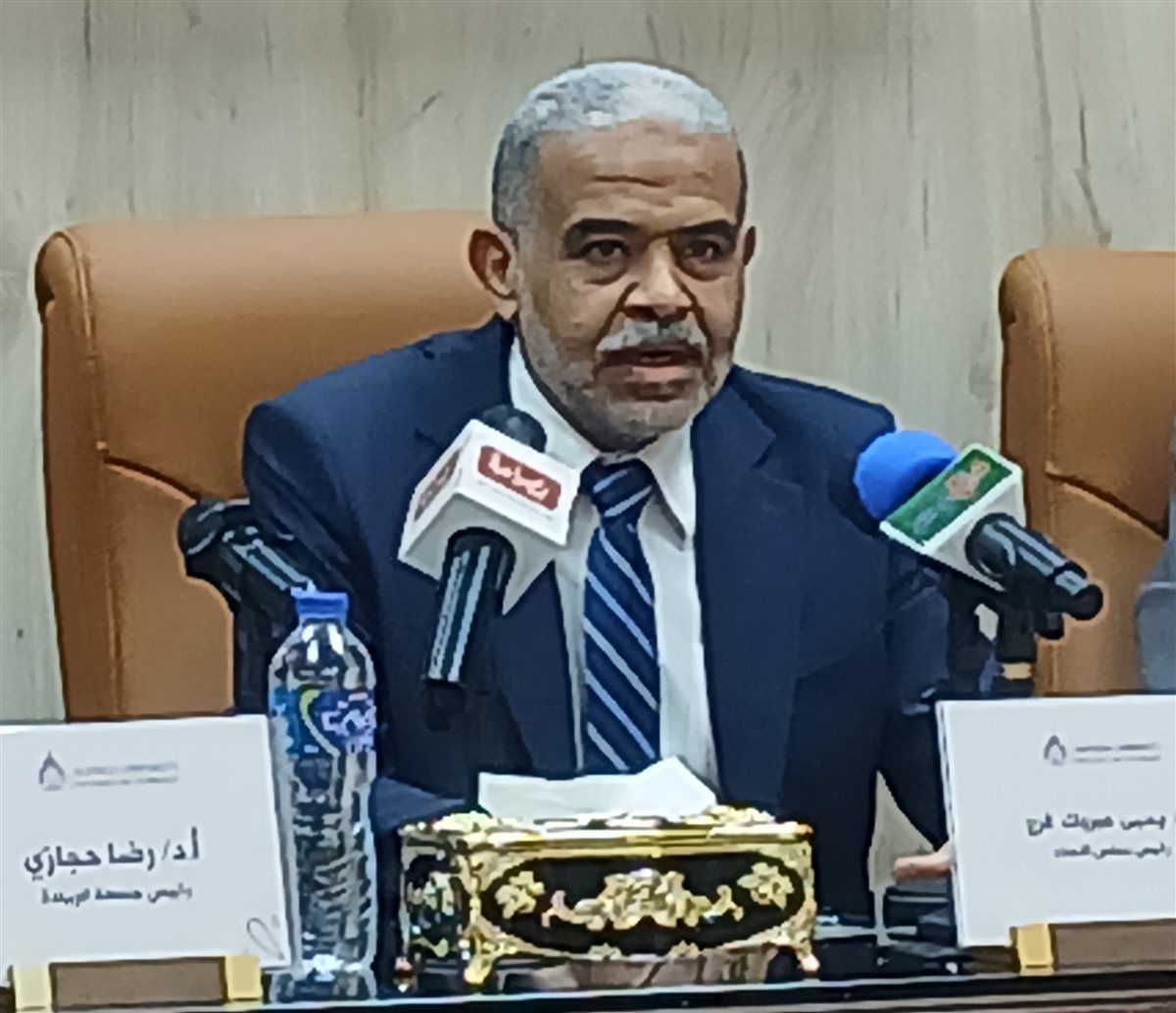 الدكتور يحي مبروك