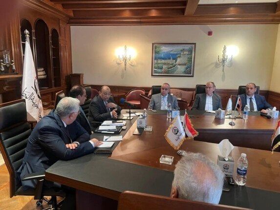 لتعزيز الأداء النيابي فى البرلمان.. الشئون البرلمانية بـ «الجبهة الوطنية» تضع الملفات التى تمس حياة المواطنين لتعزيز الأداء النيابي فى البرلمان.. الشئون البرلمانية بـ «الجبهة الوطنية» تضع الملفات التى تمس حياة المواطنين