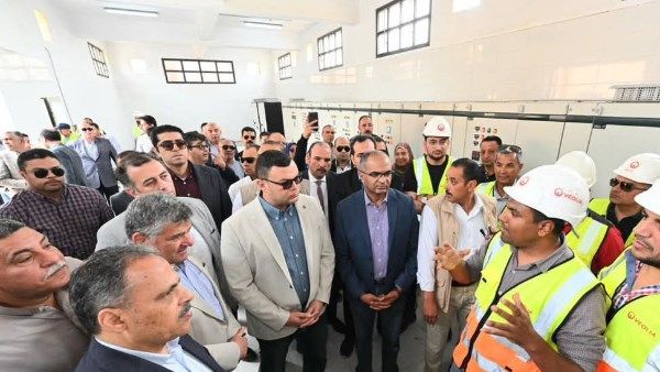 وزير الإسكان ومحافظ الشرقية يبدآن جولة تفقدية بعدد من مشروعات المياه والصرف الصحي وزير الإسكان ومحافظ الشرقية يبدآن جولة تفقدية بعدد من مشروعات المياه والصرف الصحي