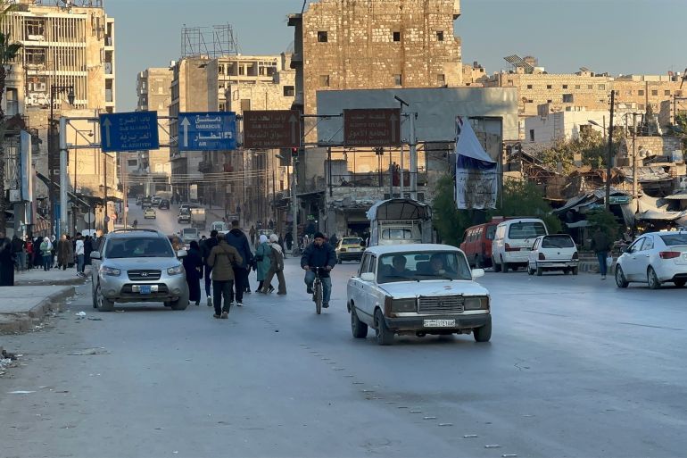 1 -سوريا - حلب - تعتبر مدينة حلب عاصمة سوريا الاقتصادية وتمتلك إرثا حضارياً وثقافياً كبيراً