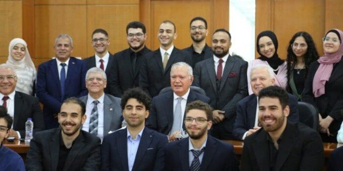طلاب الجامعة المصرية اليابانية يحاكون جلسات الأمم المتحدة بحضور السفير محمد العرابي طلاب الجامعة المصرية اليابانية يحاكون جلسات الأمم المتحدة بحضور السفير محمد العرابي