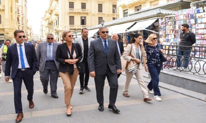 إعادة تنظيم المرور وتجميل الأرصفة.. خطة شاملة لإحياء شارع « النبي دانيال» بالإسكندرية إعادة تنظيم المرور وتجميل الأرصفة.. خطة شاملة لإحياء شارع « النبي دانيال» بالإسكندرية