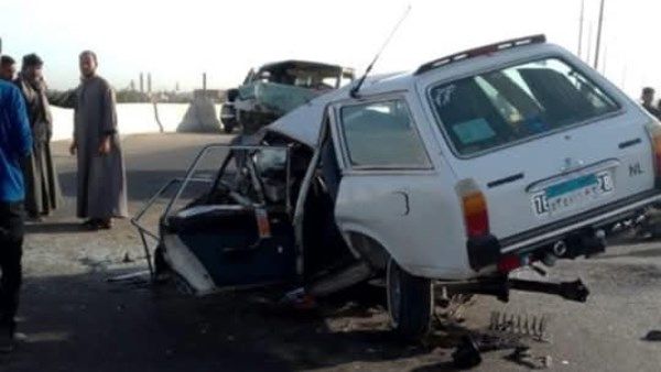 بينهم شقيقان.. مصرع شخص وإصابة 5 آخرين فى حادث تصادم شمال قنا بينهم شقيقان.. مصرع شخص وإصابة 5 آخرين فى حادث تصادم شمال قنا