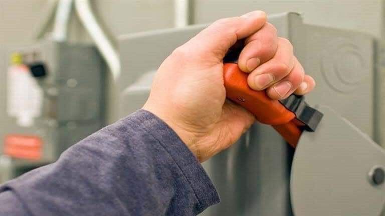 فصل الكهرباء عن 24 منطقة بدسوق في كفر الشيخ.. المواعيد والأماكن فصل الكهرباء عن 24 منطقة بدسوق في كفر الشيخ.. المواعيد والأماكن