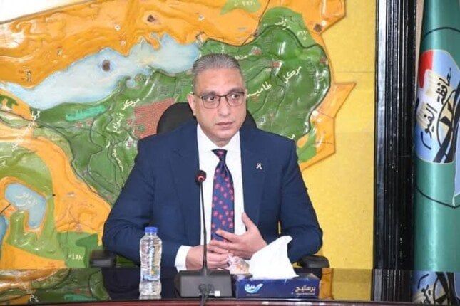 محافظ الفيوم: تنفيذ 57 مشروعاً بقطاع الطرق والنقل والمواصلات ضمن الخطة الاستثمارية للمحافظة محافظ الفيوم: تنفيذ 57 مشروعاً بقطاع الطرق والنقل والمواصلات ضمن الخطة الاستثمارية للمحافظة